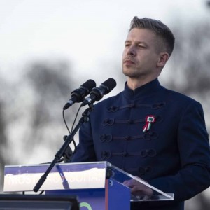 Történelmi fordulat: kétharmados győzelmet aratott a Tisza, vereséget szenvedett a Fidesz